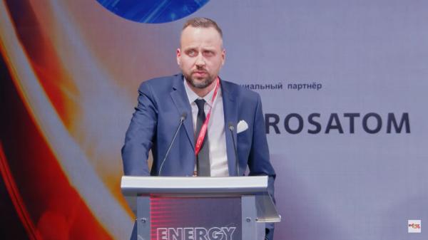 Форум Energy Expo. На фото заместитель директора по разработке программного обеспечения - менеджер по развитию бизнеса частного учреждения "Цифрум" (входит в госкорпорацию "Росатом") Сергей Плашкевич